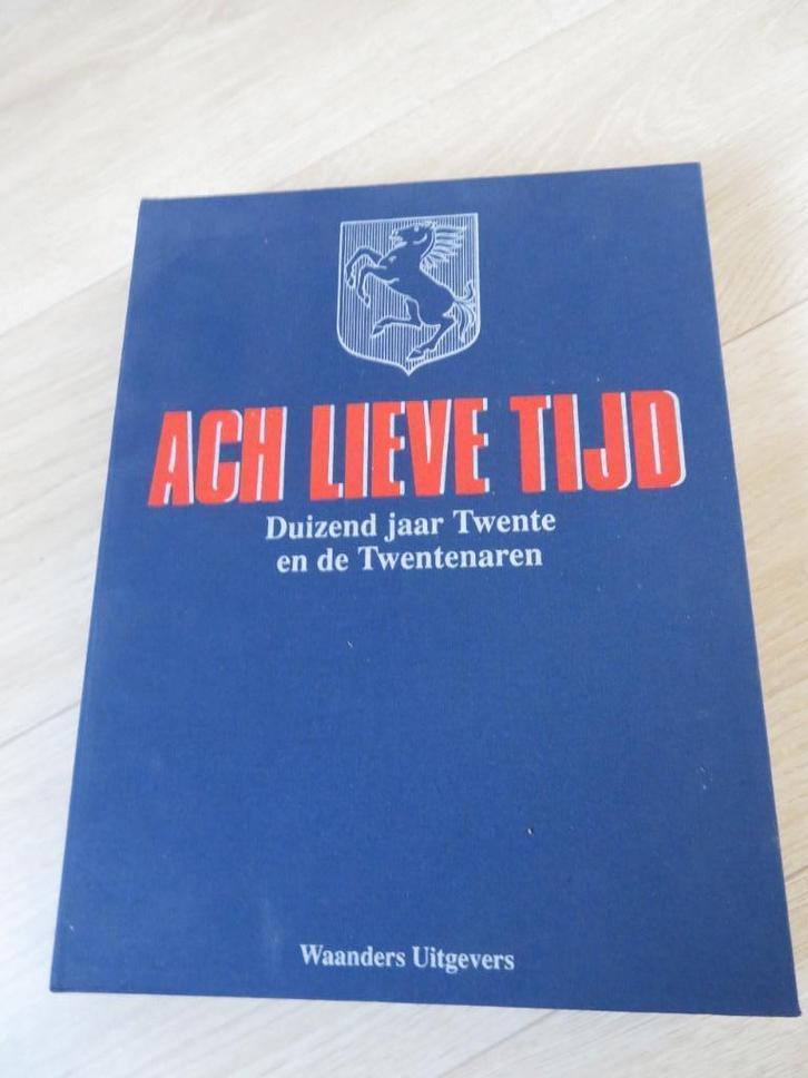ACH LIEVE TIJD Duizend jaar Twente en de Twentenaren, Boeken, Geschiedenis | Stad en Regio, Zo goed als nieuw, 20e eeuw of later