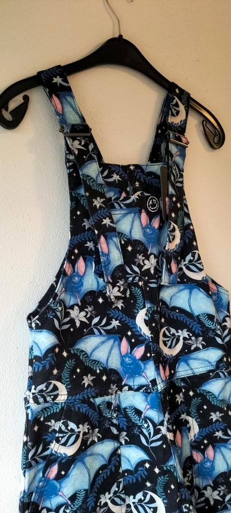 Rebel Romance tuinbroek zwart blauwe vleermuizen S, Kleding | Dames, Spijkerbroeken en Jeans, Nieuw, W28 - W29 (confectie 36)