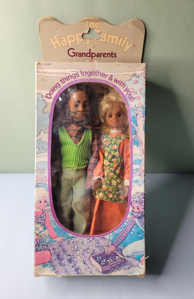 Vintage Barbie / The happy Family in verpakking /grootouders, Verzamelen, Poppen, Nieuw, Fashion Doll, Ophalen of Verzenden