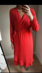 Rode Wikkeljurk met Stippen, Maat 38/40 (M), Ophalen of Verzenden, Zo goed als nieuw, Knielengte