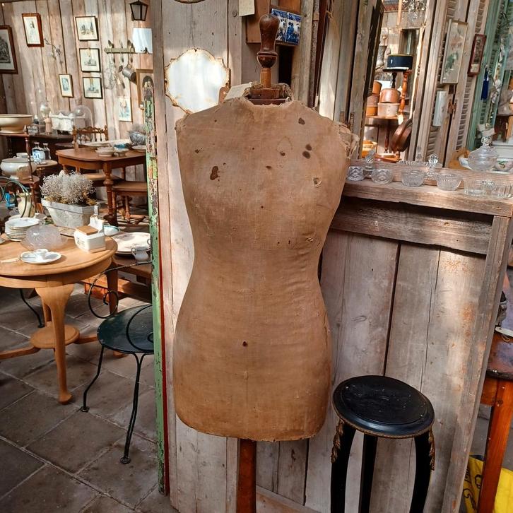 Paspop/brocantepaspop/etalagepop/buste, Antiek en Kunst, Curiosa en Brocante, Ophalen