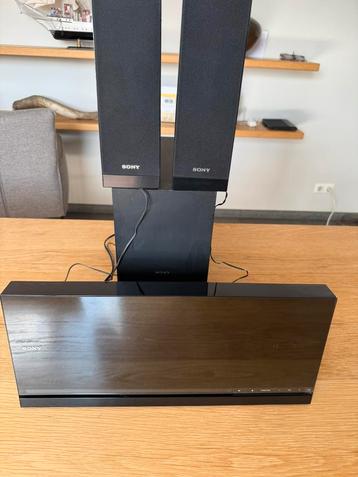 SONY HOME THEATRE SYSTEM DAV -310 beschikbaar voor biedingen