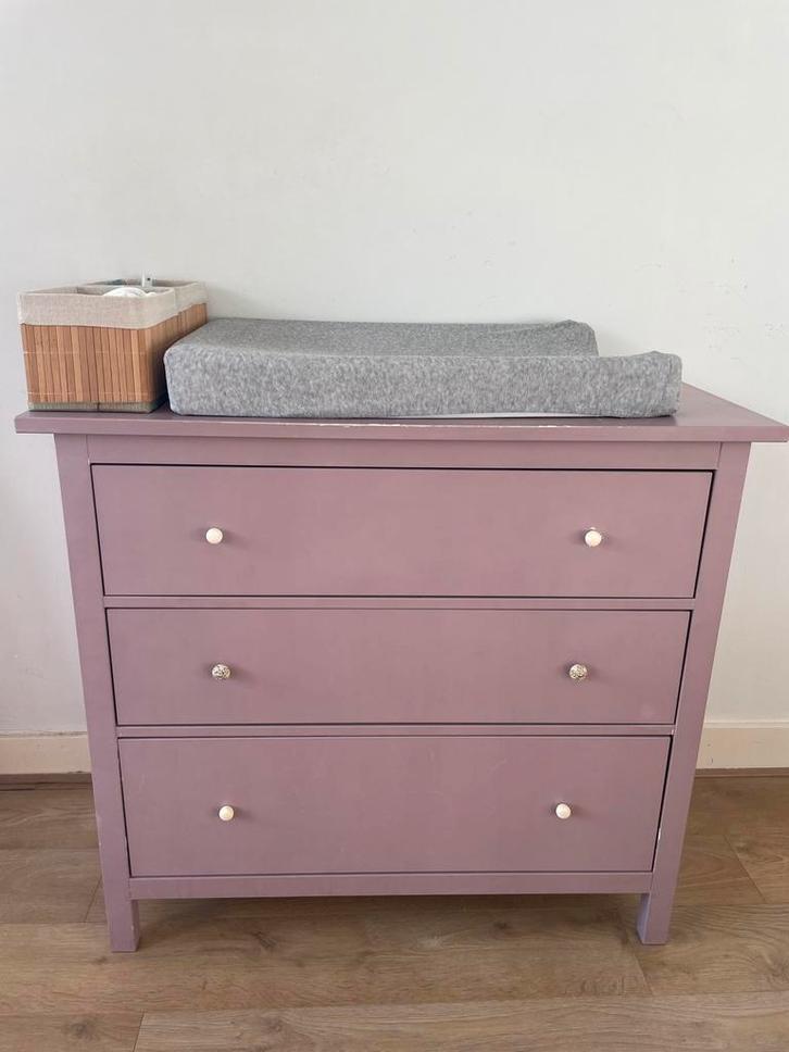 Hemnes lade/commode kast, Huis en Inrichting, Kasten | Dressoirs, Gebruikt, 50 tot 100 cm, 50 tot 75 cm, Met lade(s), Overige houtsoorten
