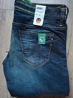 KUYICHI Wendy low bootcut jeans W32 L34 4 voor €99,95, Blauw, KUYICHI, Nieuw, Ophalen of Verzenden