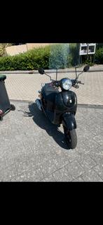 BTC Milano scooter 2015, Fietsen en Brommers, Ophalen, Gebruikt, Benzine, Maximaal 25 km/u