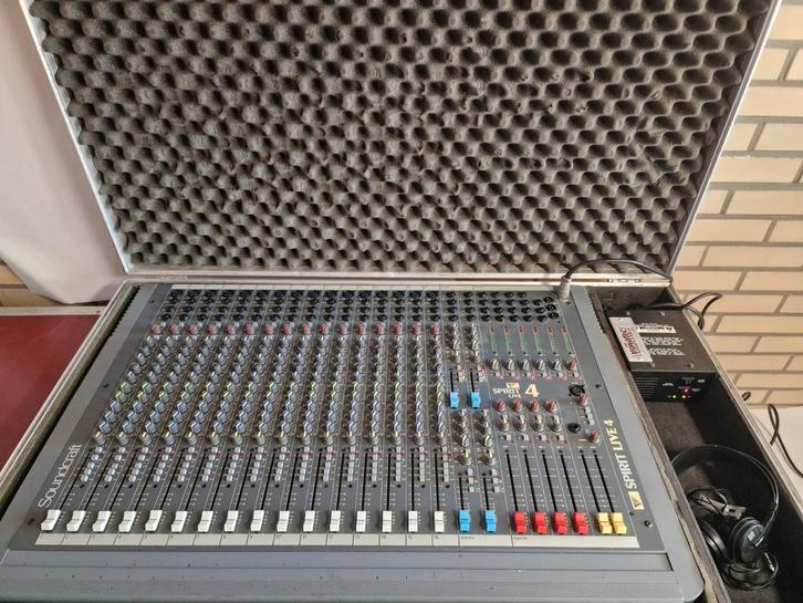 Soundcraft spirit live 4 (16 kanaals!), Muziek en Instrumenten, Mengpanelen, Ophalen of Verzenden