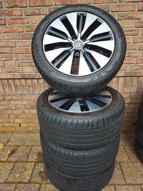 VW Transporter T6.1, T6, T5 originele 18 inch Teresina set, Auto-onderdelen, Banden en Velgen, Zomerbanden, 18 inch, 255 mm, Bestelwagen