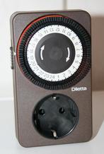 Tijdschakelaar / Schakelklok / stopcontact timer klok, Ophalen of Verzenden, Gebruikt