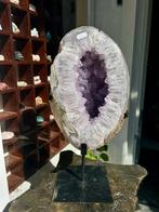 Amethist grot op standaard 57 cm hoog 50% korting, Verzamelen, Mineralen en Fossielen, Ophalen of Verzenden, Mineraal