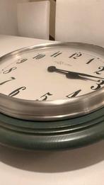 Groene klok in prima staat, Ophalen, Gebruikt, Analoog, Wandklok