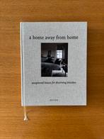 A Home Away from Home - Koffietafelboek, Ophalen of Verzenden, Zo goed als nieuw, Architectuur algemeen