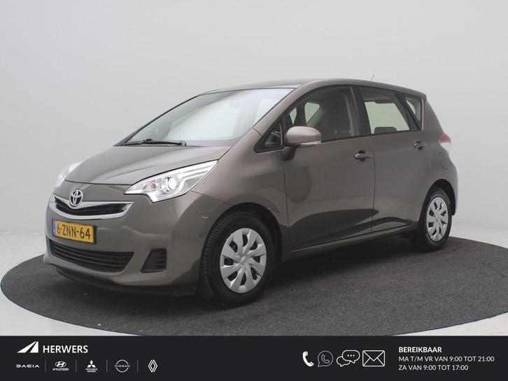 Toyota Verso-S 1.3 VVT-i Aspiration AUTOMAAT / Cruise Contro, Auto's, Toyota, Bedrijf, Te koop, Verso-S, ABS, Achteruitrijcamera