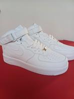 Air Force 1.  MID'07.  Maat: 45., Wit, Nieuw, Ophalen of Verzenden, Sneakers of Gympen