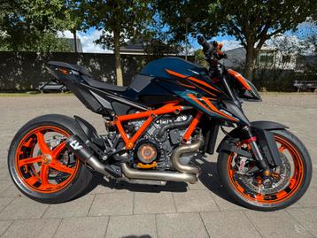 KTM Superduke 1290R - 2215km - Vele opties! - Garantie 2028! beschikbaar voor biedingen