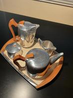 Engels Koffie- en Theeservies - Prachtig Design, Antiek en Kunst, Antiek | Servies compleet, Ophalen