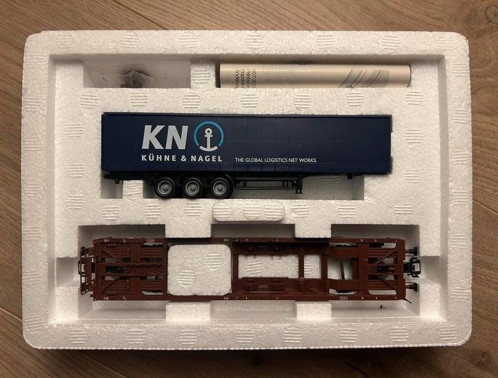 Märklin HO 47443 Draagwagen met oplegger., Hobby en Vrije tijd, Modeltreinen | H0, Nieuw, Wagon, Wisselstroom, Märklin, Ophalen of Verzenden