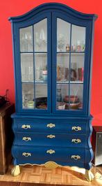 Vintage Blauwe Vitrine kast, Huis en Inrichting, Kasten | Vitrinekasten, Ophalen, Gebruikt, 150 tot 200 cm, 25 tot 50 cm