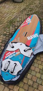 Fanatic Hawk 135L Windsurfplank, Watersport en Boten, Windsurfen, 250 tot 300 cm, Gebruikt, Met draagtas, Ophalen of Verzenden
