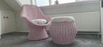 Rieten stoel licht roze gespoten met opbergmand, Gebruikt, Overige kleuren, Riet of Rotan, Ophalen of Verzenden