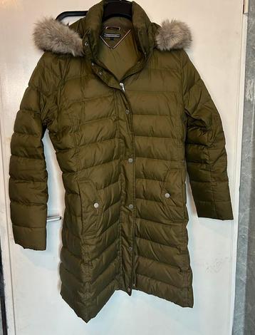 tommy hilfinger winterjas maat L beschikbaar voor biedingen