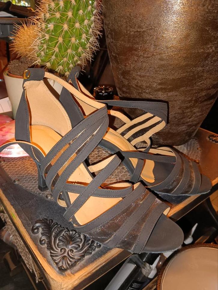 Latin Dansschoenen Maat 41, Kleding | Dames, Schoenen, Zo goed als nieuw, Dansschoenen, Zwart, Ophalen of Verzenden