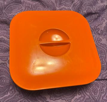 Vintage Mepal schaal met deksel - Oranje beschikbaar voor biedingen