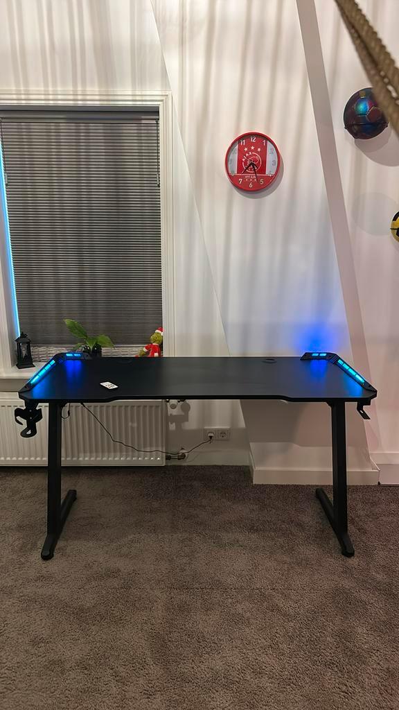 Gamebureau, Huis en Inrichting, Bureaus, Zo goed als nieuw, Ophalen