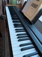 Yamaha P-45 inclusief standaard en pedaal, Muziek en Instrumenten, Ophalen of Verzenden, Gebruikt, Zwart