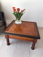 Salontafel. Bijzettafel. Kersenhout., Ophalen, 50 tot 75 cm, Vierkant, Zo goed als nieuw