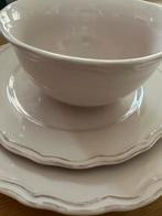 Roze servies, Huis en Inrichting, Keuken | Servies, Ophalen, Gebruikt, Aardewerk, Effen