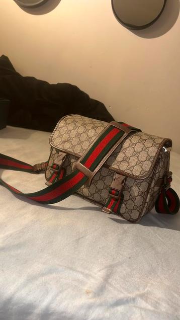 Gucci messenger bag orgineel ! Niet meer verkrijgbaar  beschikbaar voor biedingen
