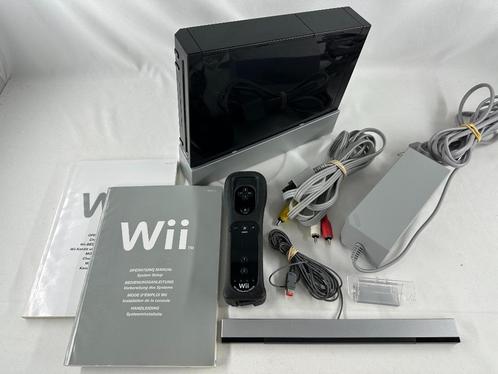 Nintendo Wii spelcomputer zwart + Motion Plus Remote, Spelcomputers en Games, Spelcomputers | Nintendo Wii, Gebruikt, Met 1 controller
