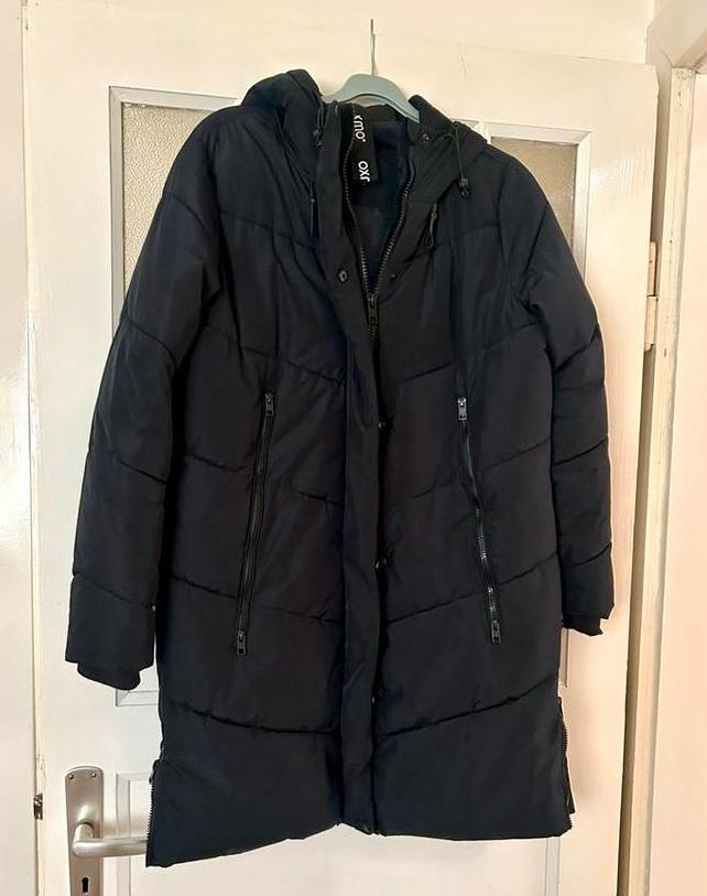 Oxmo Winterjas Maat L - Zwart, Kleding | Dames, Jassen | Winter, Zo goed als nieuw, Maat 42/44 (L), Zwart, Ophalen of Verzenden