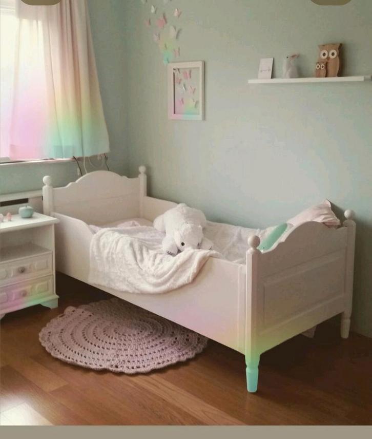 Complete meisjeskamer met Frans ledikant, Kinderen en Baby's, Kinderkamer | Bedden, Zo goed als nieuw, 160 tot 180 cm, 70 tot 85 cm