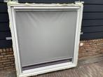 VELUX UK08 134x140 kunststof dakraam kantelraam zolderraam, Gebruikt, 120 tot 160 cm, Ophalen of Verzenden, Dubbelglas