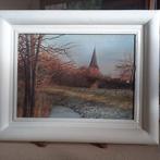 Schilderij met kerk en landschap Noordhorn. Met dikke lijst, Antiek en Kunst, Ophalen of Verzenden