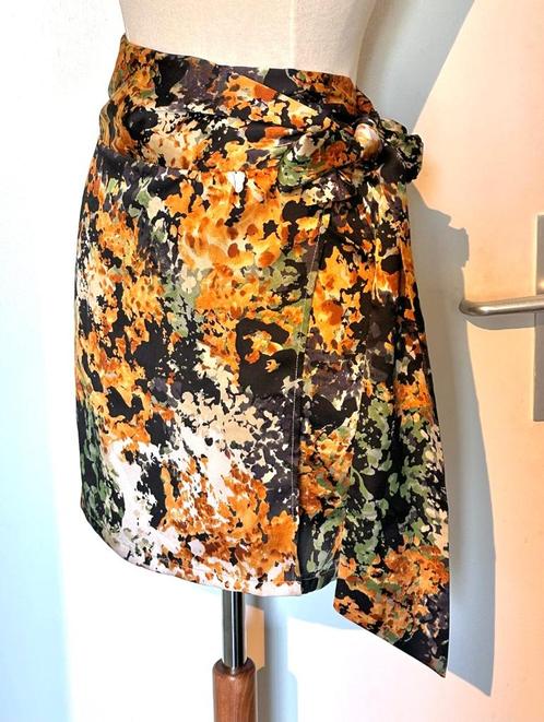 Wikkelrok Never Fully Dressed rok NFD 36 zwart oranje groen, Kleding | Dames, Rokken, Zo goed als nieuw, Maat 36 (S), Zwart, Boven de knie