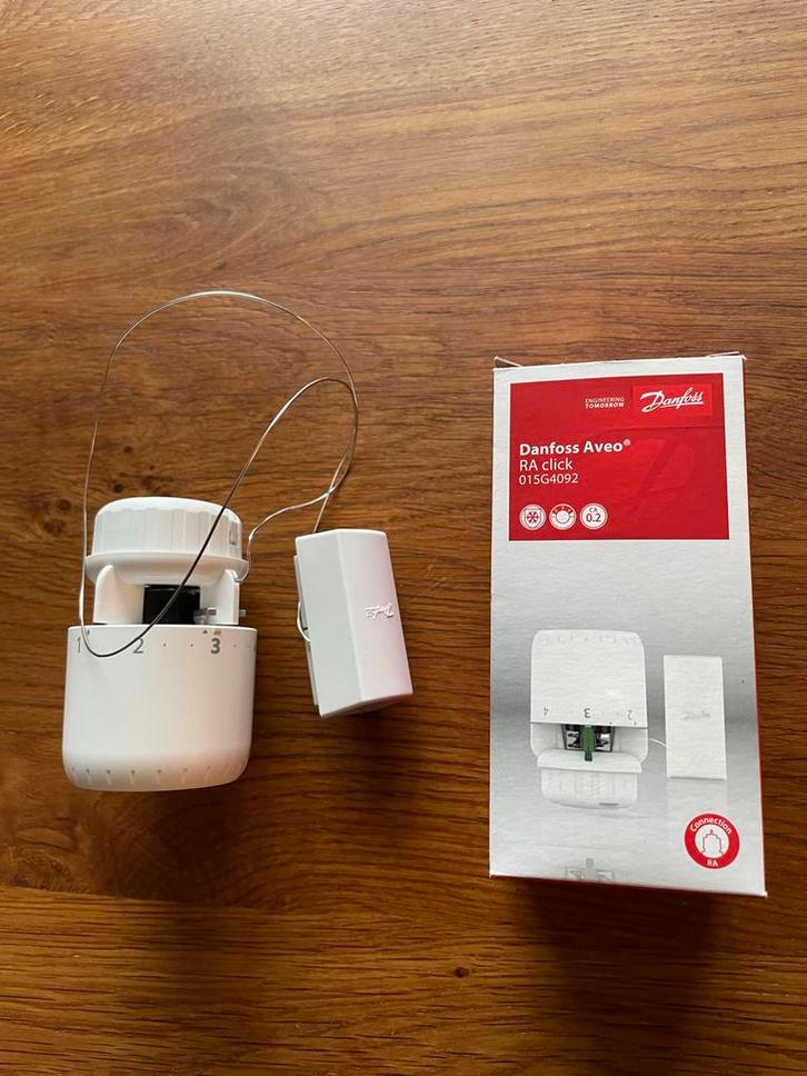 Danfoss Thermostaatknop met voeler, Doe-het-zelf en Verbouw, Verwarming en Radiatoren, Nieuw, Radiator, Minder dan 30 cm, Minder dan 60 cm