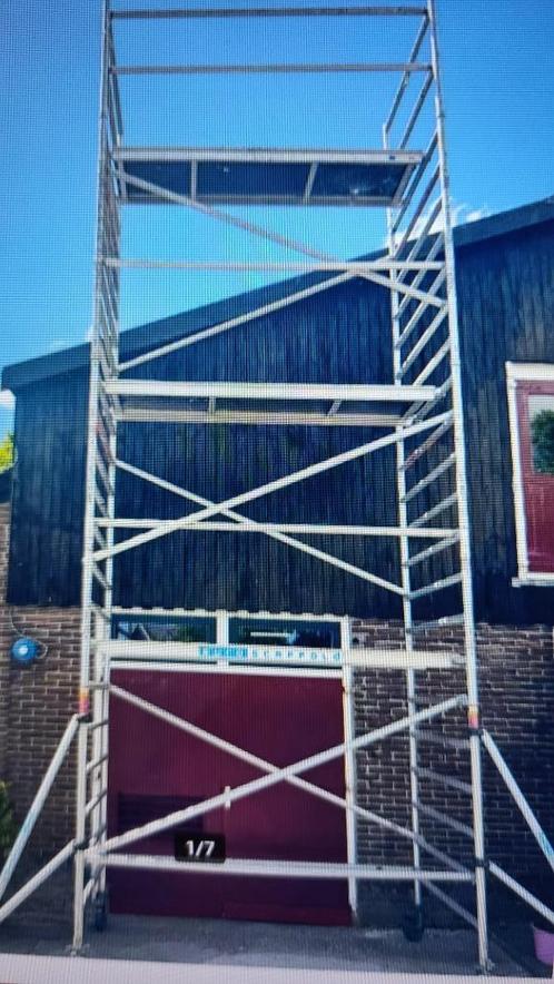 rolsteiger te huur, Doe-het-zelf en Verbouw, Steigers, Zo goed als nieuw, Rolsteiger of Kamersteiger, 5 meter of hoger, Ophalen of Verzenden