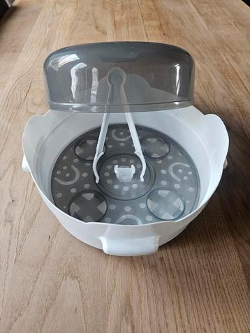 Dr Brown magnetron sterilisator voor 4 flessen beschikbaar voor biedingen