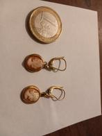 Oorbellen goud camee, Sieraden, Tassen en Uiterlijk, Oorbellen, Ophalen of Verzenden, Zo goed als nieuw, Goud, Goud