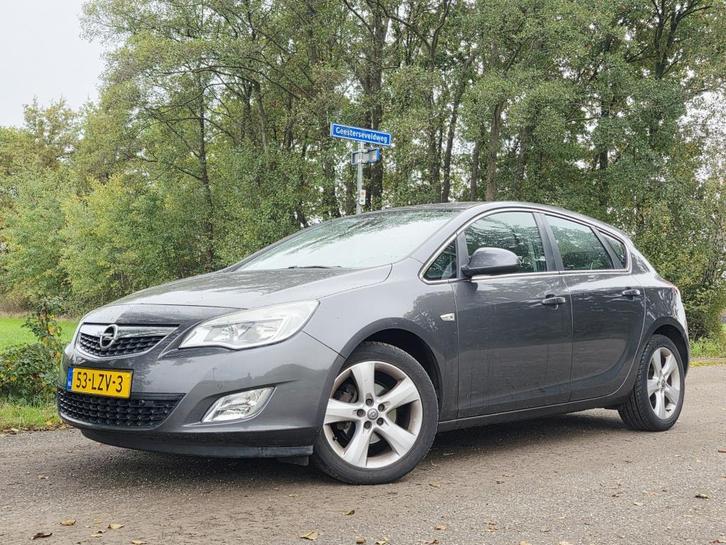 Opel Astra 1.6 Edition, Auto's, Opel, Bedrijf, Astra, ABS, Airbags, Airconditioning, Cruise Control, Elektrische buitenspiegels