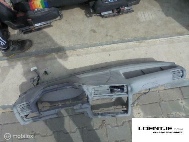Dashboard BMW e30 325i 320i 318i 316i, Auto-onderdelen, Dashboard en Schakelaars, BMW, Gebruikt, Ophalen of Verzenden
