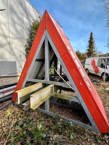 RECLAMEMAST. 11 mtr hoog. EYECATCHER beschikbaar voor biedingen