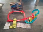 Elektrische Hotwheels neonspeeders race baan, Ophalen, Zo goed als nieuw, Handmatig, Hot Wheels