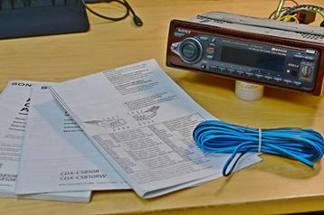 Sony 4x40W radio-CD speler perfect voor  Oldtimer Mercedes beschikbaar voor biedingen
