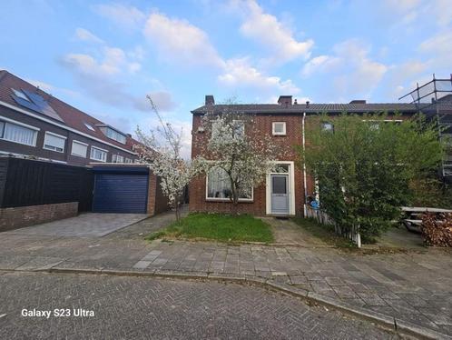 Woning, Wilgenroosstraat 53 TE KOOP in EINDHOVEN(Stratum), Huizen en Kamers, Huizen te koop, Noord-Brabant, tot 200 m², Tussenwoning
