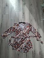 Gaaf slangenprint overslagshirt. Bijna gratis, Maat 38/40 (M), Bruin, Ophalen of Verzenden, Zo goed als nieuw