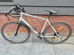 Triban RC100 racefiets, zo goed als nieuw, Fietsen en Brommers, Fietsen | Racefietsen, Minder dan 10 versnellingen, Heren, Aluminium