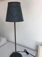 Grijze Tafellamp met Hartjes, Ophalen of Verzenden, Zo goed als nieuw, Metaal, Minder dan 100 cm